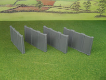 Load image into Gallery viewer, New N gauge x4 retaining walls unpainted.
