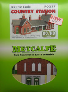 METCALFE PO237  OO/1.76 COUNTRY STATION - (PRICE INCLUDES DELIVERY)