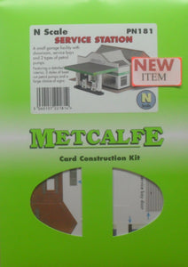 METCALFE PN181 N GAUGE SERVICE STATION - (PRICE INCLUDES DELIVERY)