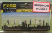 Load image into Gallery viewer, GRAHAM FARISH 379-328 N GAUGE 1960/70 URBAN WORKERS - (PRICE INCLUDES DELIVERY)