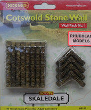 Load image into Gallery viewer, HORNBY SKALEDALE R8539 OO/1.76 WALL PACK NO.1 COTSWOLD STONE WALL - (PRICE INCLUDES DELIVERY)