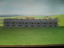 Load image into Gallery viewer, RHUDDLAN MODELS SET OF 3 N GAUGE ROW OF 3 TERRACED HOUSES