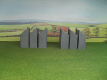 Load image into Gallery viewer, NEW RESIN PRINTED PACK OF 6 N GAUGE LOW RELIEF FRONT TERRACE HOUSES