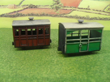 Load image into Gallery viewer, RHUDDLAN MODELS OO-9 NARROW GAUGE FFESTINIOG BUG BOX COACHES NG005 - (PRICE INCLUDES DELIVERY)