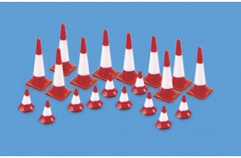 PECO MODEL SCENE 5008 OO/1:76 TRAFFIC CONES - (PRICE INCLUDES DELIVERY)