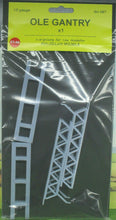 Load image into Gallery viewer, New No.67 OO gauge OLE GANTRY x1 unpainted.