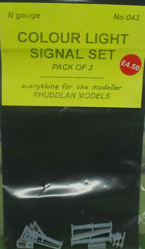 New No.43 N GAUGE COLOUR LIGHT SIGNALS (3) unpainted.