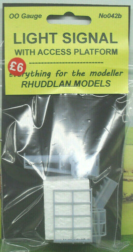 New No.42b OO gauge LIGHT SIGNAL WITH ACCESS PLATFORM unpainted.