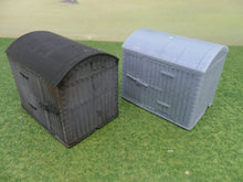 Load image into Gallery viewer, New No.30 OO gauge TRACKSIDE HUT (1) unpainted.