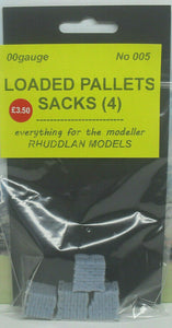 New No.5 OO gauge loaded pallet sacks (4) unpainted.