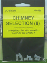 Load image into Gallery viewer, New No.65 OO gauge pack of chimneys (8) unpainted.