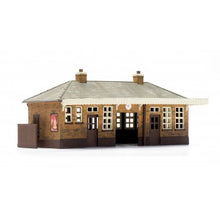 Load image into Gallery viewer, DAPOL C014 OO/1:76 BOOKING HALL - (PRICE INCLUDES DELIVERY)