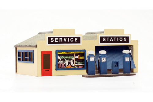 DAPOL C032 OO/1:76 PETROL STATION - (PRICE INCLUDES DELIVERY)