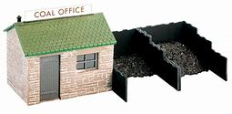 WILLS SS15 OO/1:76 COAL YARD & HUT - (PRICE INCLUDES DELIVERY)