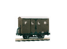 Load image into Gallery viewer, PECO GREAT LITTLE TRAINS OR-25 0-16.5 NARROW GAUGE 4 WHEEL BOX VAN KIT - (PRICE INCLUDES DELIVERY)