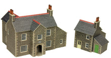 Load image into Gallery viewer, METCALFE PN150 N GAUGE MANOR FARM - (PRICE INCLUDES DELIVERY)