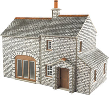 Load image into Gallery viewer, METCALFE PO259 OO/1:76 CROFTER&#39;S COTTAGE - (PRICE INCLUDES DELIVERY)
