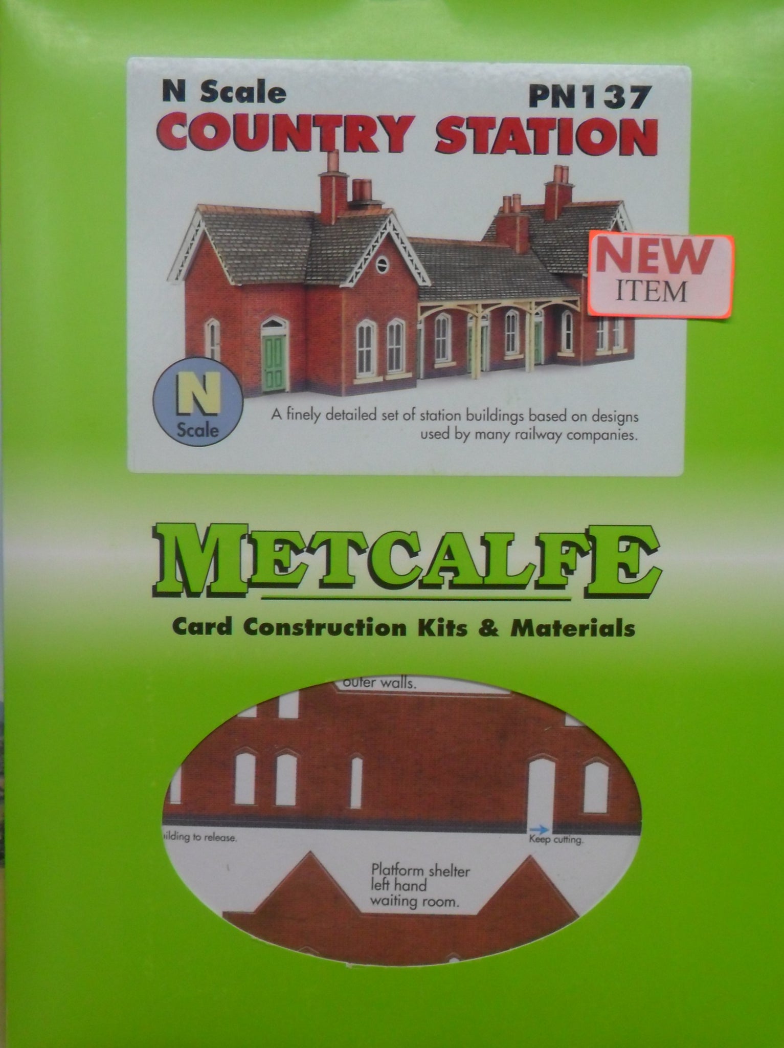 METCALFE PN137 N GAUGE COUNTRY STATION (PRICE INCLUDES DELIVERY)
