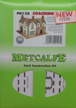 Load image into Gallery viewer, METCALFE PN128 N GAUGE COACHING INN - (PRICE INCLUDES DELIVERY)