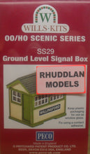 Load image into Gallery viewer, WILLS SS29 OO/1:76 GROUND LEVEL SIGNAL BOX - (PRICE INCLUDES DELIVERY)
