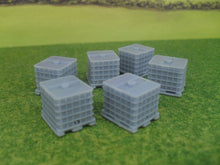 Load image into Gallery viewer, New No.86 OO gauge IBC containers x6 unpainted.