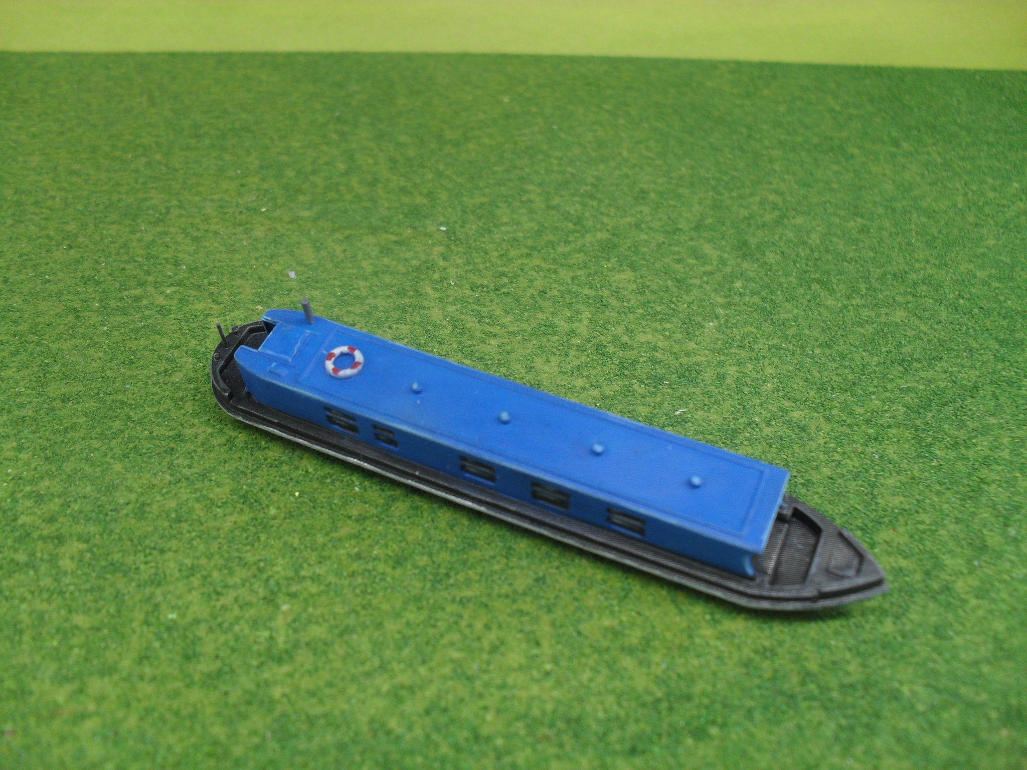 thumbnail image 2 of Leisure Canal River Boat Barge - N Gauge Model Railway Scenery By Morrisleisure 2 of 3