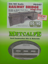 Load image into Gallery viewer, METCALFE PO247 OO/1.76 RAILWAY BRIDGE STONE STYLE - (PRICE INCLUDES DELIVERY)