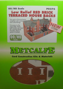 METCALFE PO276 OO/1:76 RED BRICK TERRACED HOUSE BACKS LOW RELIEF - (PRICE INCLUDES DELIVERY)