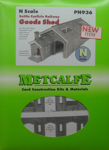 METCALFE PN936 N GAUGE SETTLE CARLISLE RAILWAY GOODS SHED - (PRICE INCLUDES DELIVERY)