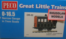 Load image into Gallery viewer, PECO GREAT LITTLE TRAINS OR-32 0-16.5 NARROW GAUGE 4 WHEEL BOX COACH/BRAKE GREEN LIVERY - (PRICE INCLUDES DELIVERY)