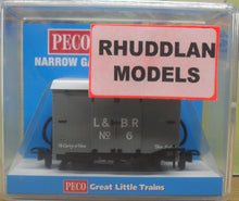 Load image into Gallery viewer, PECO GREAT LITTLE TRAINS GR-220D NARROW GAUGE BOX VAN L&amp;B LIVERY - (PRICE INCLUDES DELIVERY)