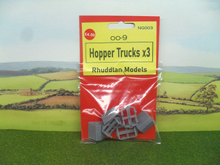 Load image into Gallery viewer, RHUDDLAN MODELS OO-9 NARROW GAUGE HOPPER TRUCKS x3 NG003 - (PRICE INCLUDE DELIVERY)