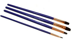 HUMBROL SIZE 3MM, 5MM, 7MM 10MM FLAT BRUSHES - (PRICE INCLUDES DELIVERY)
